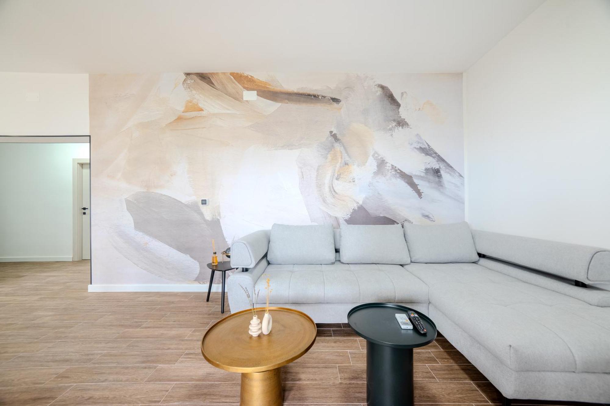 Apartment Luxury Marino Near *