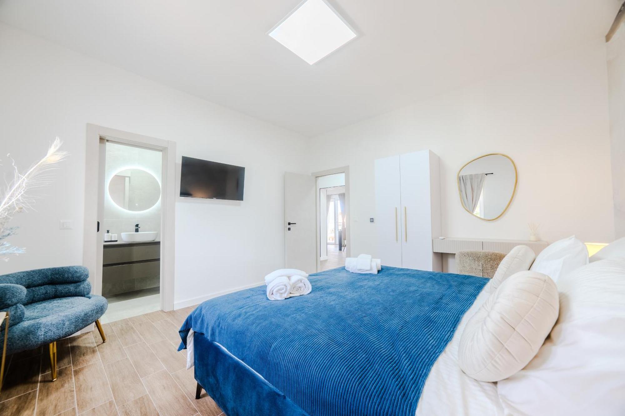 Luxury Marino Near Kastela