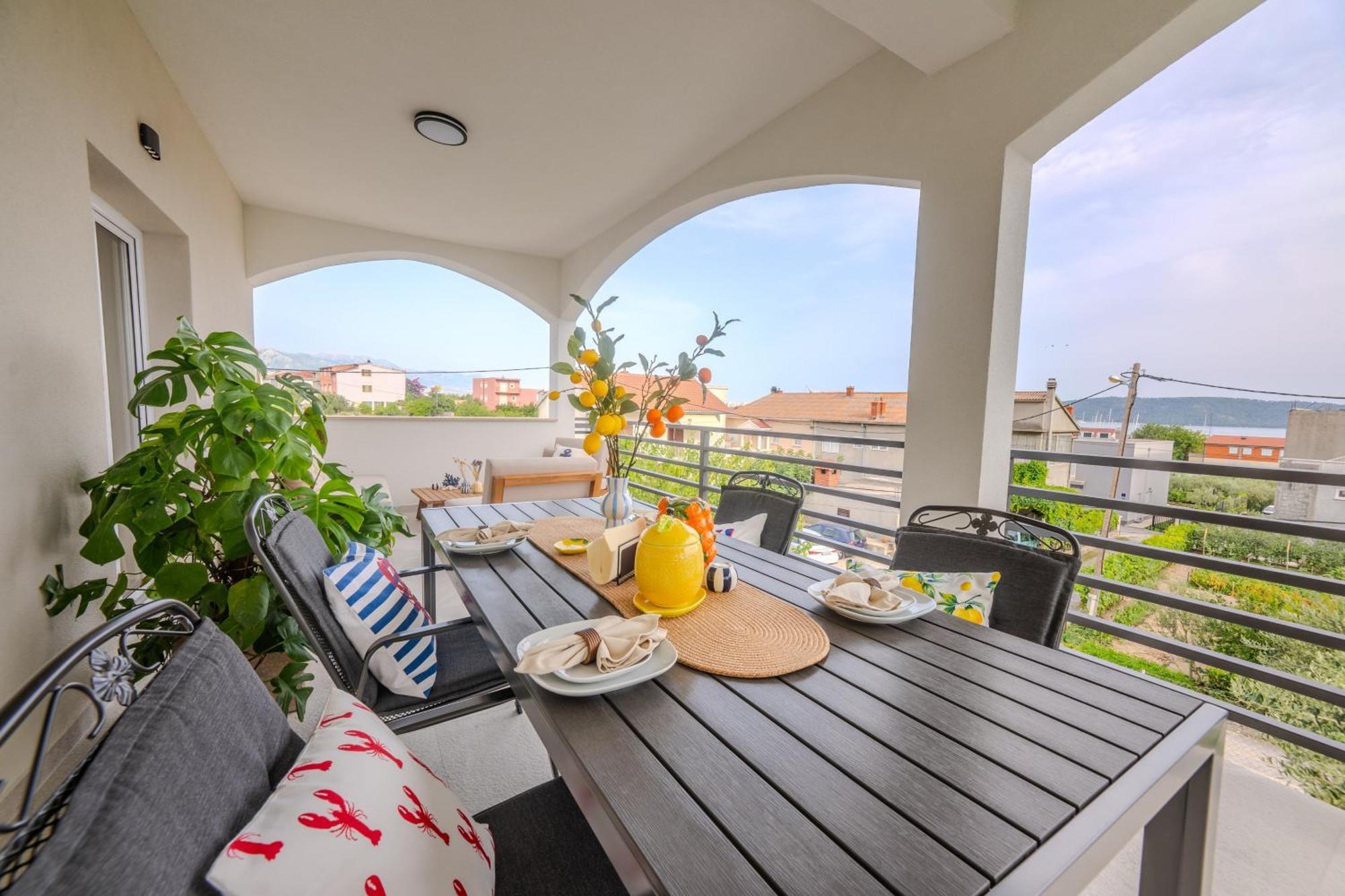 Luxury Marino Near Apartmán